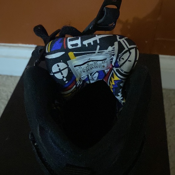 Jordan retro 8 playoffs size 7y - Picture 4 of 5